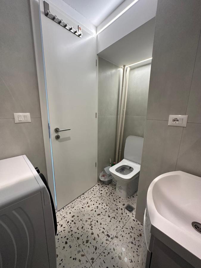 Studio Y Gjakova Ngoại thất bức ảnh